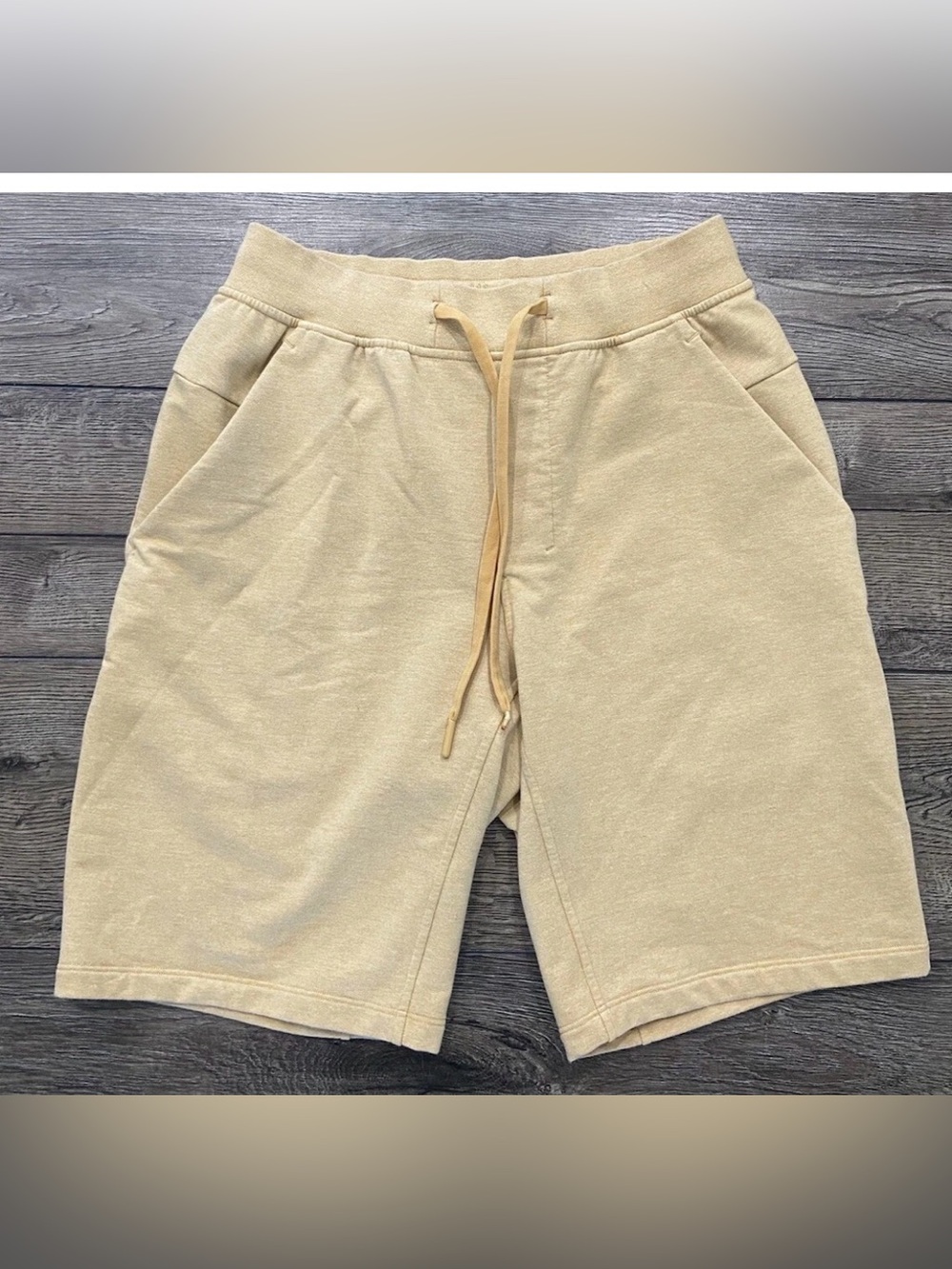 Men's Lululemon City Sweat Shorts 9.5" Inseam Yellow Heather Small M.